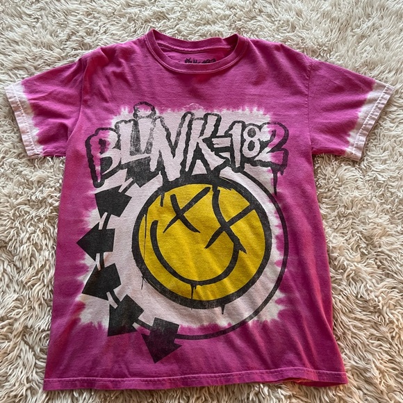 Urban Outfitters Tops - Blink-182 Graphic Band Tee